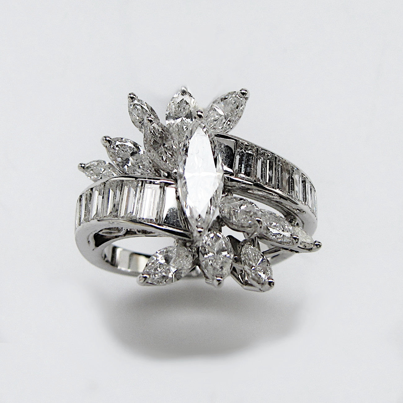 natural marquise diamond ring, 18 k white gold, weight about 6,30 g (0,22 oz), width 17 mm